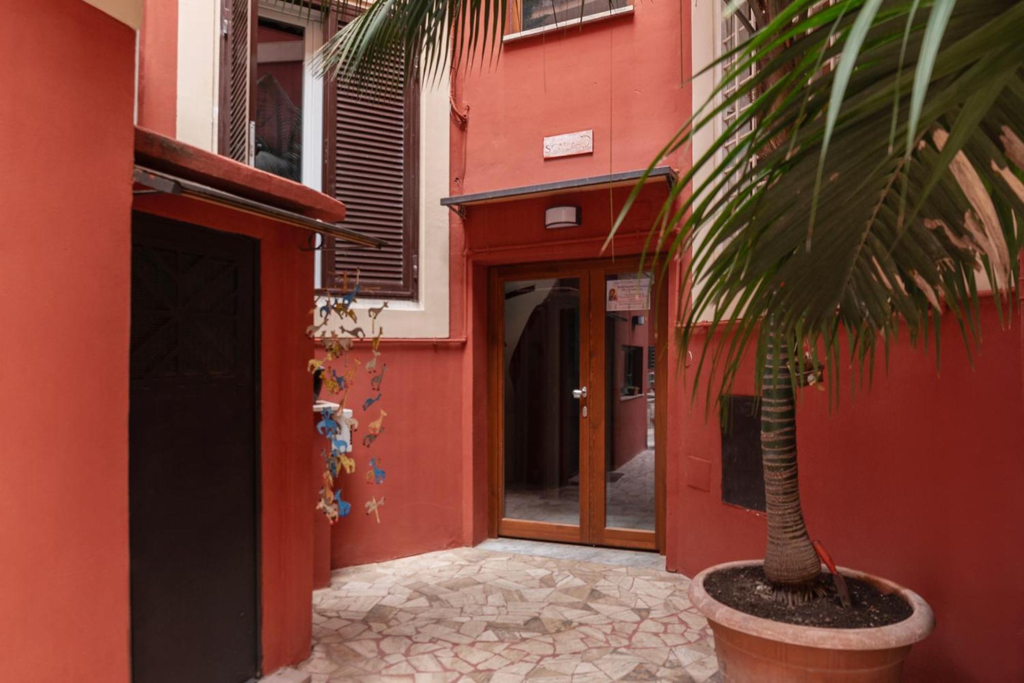 Vatican Night Suites Roma Esterno foto